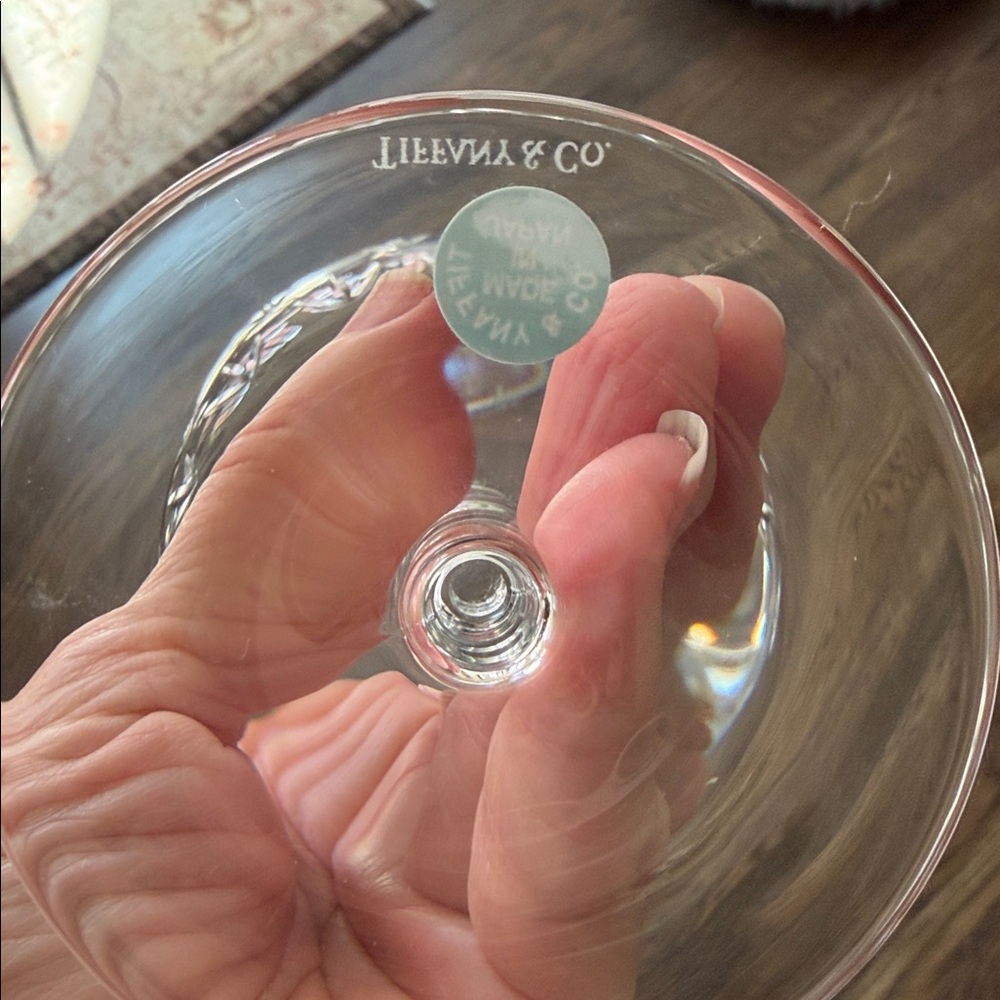 🌟🌟HOST PICK🌟🌟Stunning Glassware By “Tiffany” - Picture 6 of 7